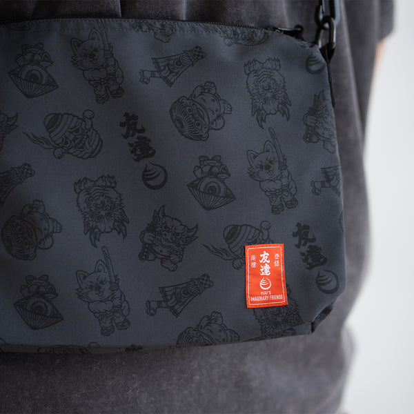 (EX591) Characters Graphic Small Shoulder Bag