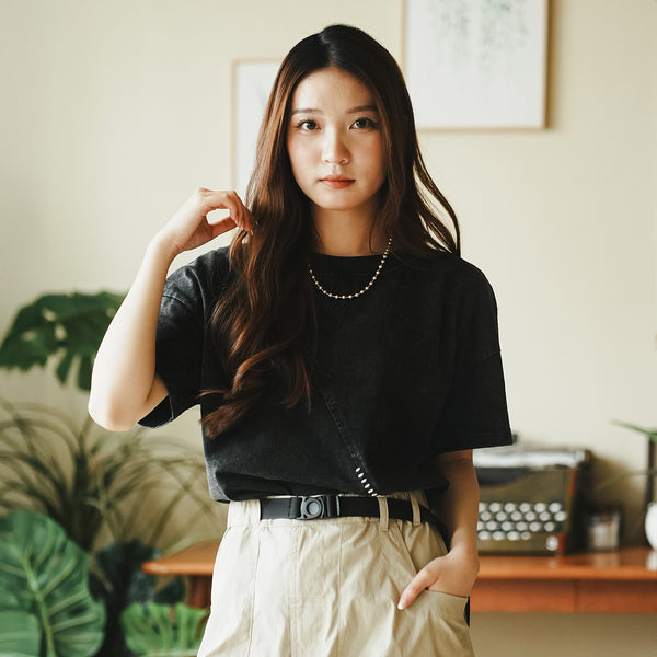 (TP1598) Washed Cropped Split Tee