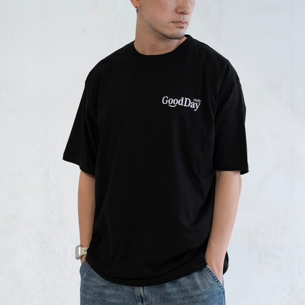(ZT1745) Pixel GOOD DAY Message Tee (Online Exclusive)