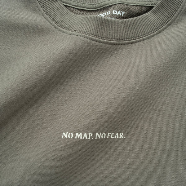 (ZW540) Catarot V1.2 The Fool Graphic Sweater