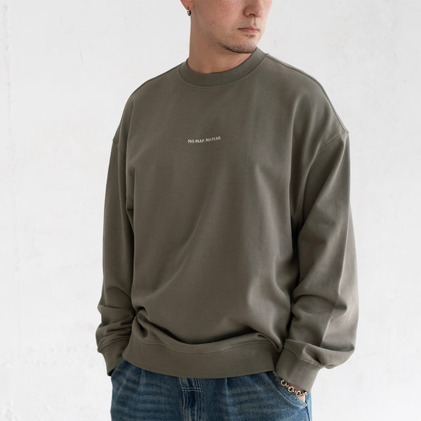 (ZW540) Catarot V1.2 The Fool Graphic Sweater