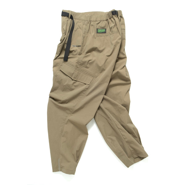 (PT421) 3D Cut Tech Tapered Pants