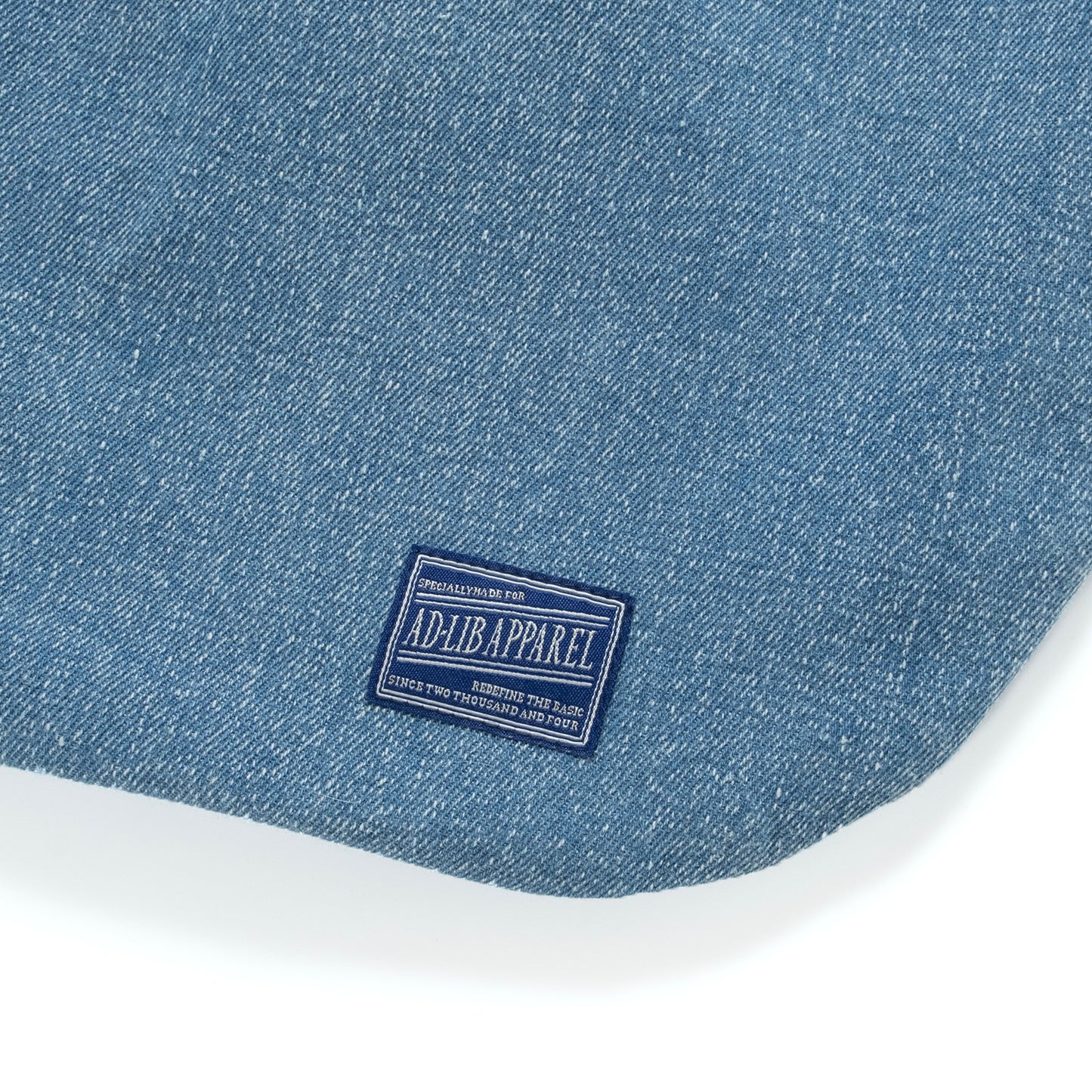 (YB562) Denim Patchwork Shoulder Bag