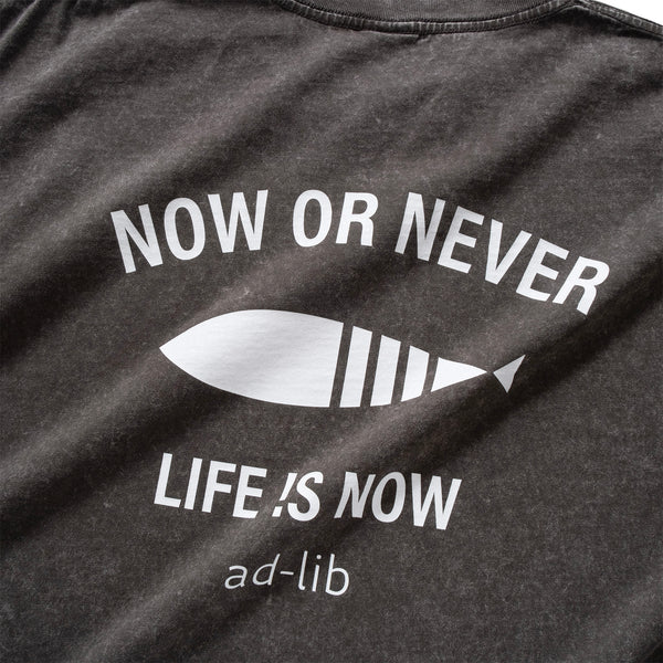 (ZT1582) Life !s Now Graphic Tee (Online Exclusive)