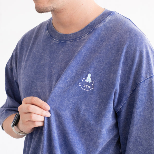 (EX700) Cheerful Cats Embroidery Graphic Tee