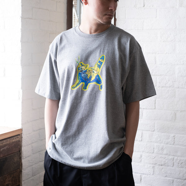 (ZT1161) CAT! SHOCK! Graphic Tee