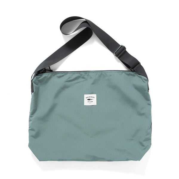 (BA524) 2 Face Logo Messenger Bag