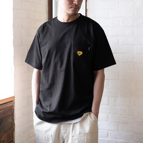 (ZT1165) Colorful Heart Embroidery Pocket Tee