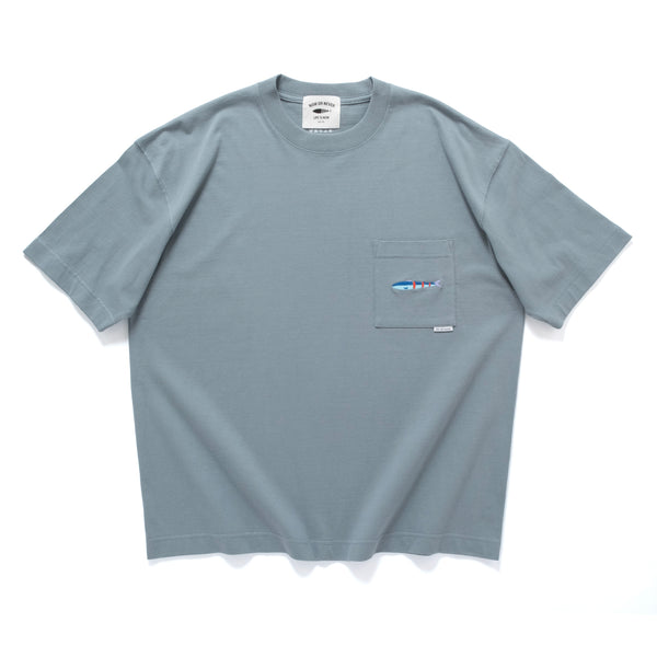 (ZT1849) 魚仔繡花口袋Tee
