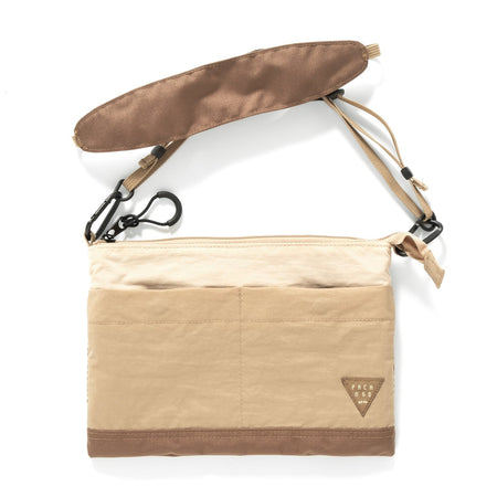 (EX480) Travel Adaptor