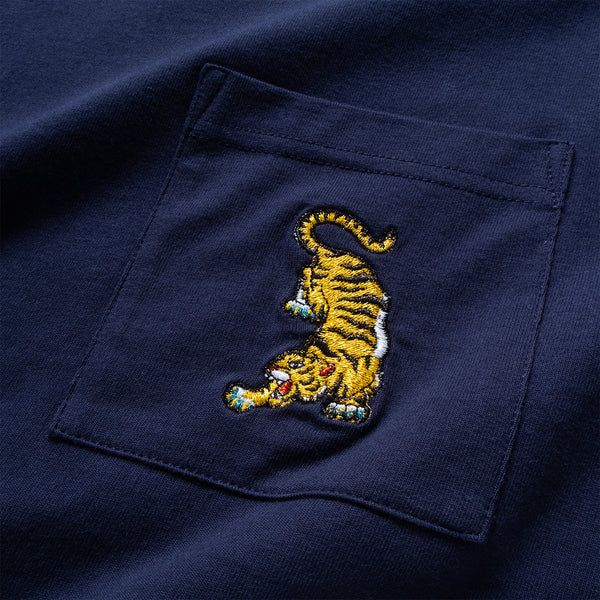 (ZT1681) Tiger Embroidery Pocket Tee