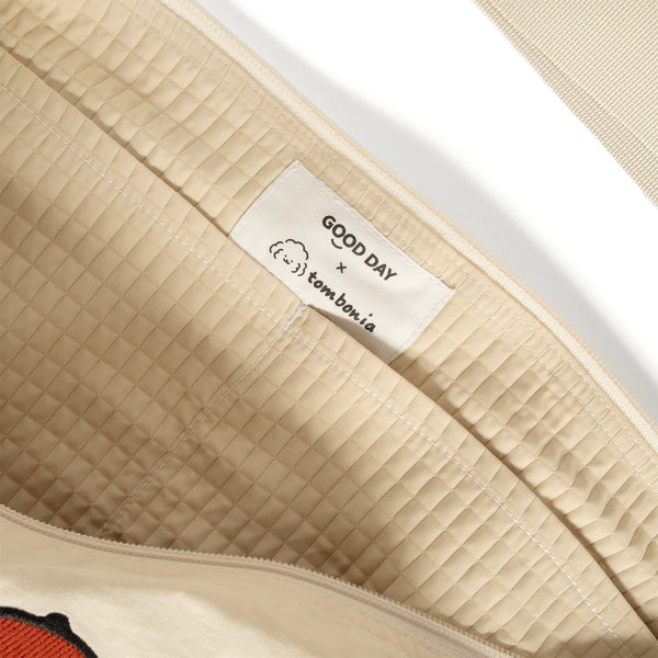 (EX599) Graphic Shoulder Bag