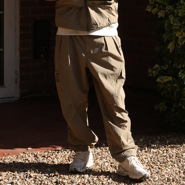 (PT421) 3D Cut Tech Tapered Pants