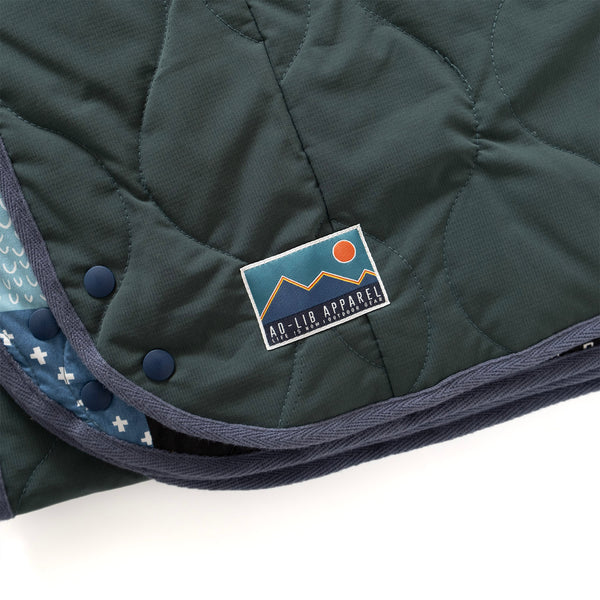 (YA483) 雙面可用圖案夾棉露營毯