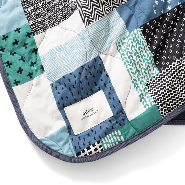 (YA483) 雙面可用圖案夾棉露營毯