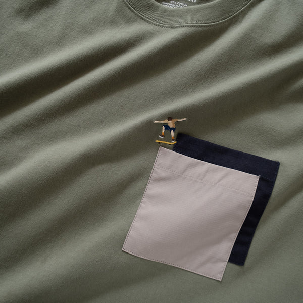 (ZT1171) Skate Embroidery Double Pocket Tee