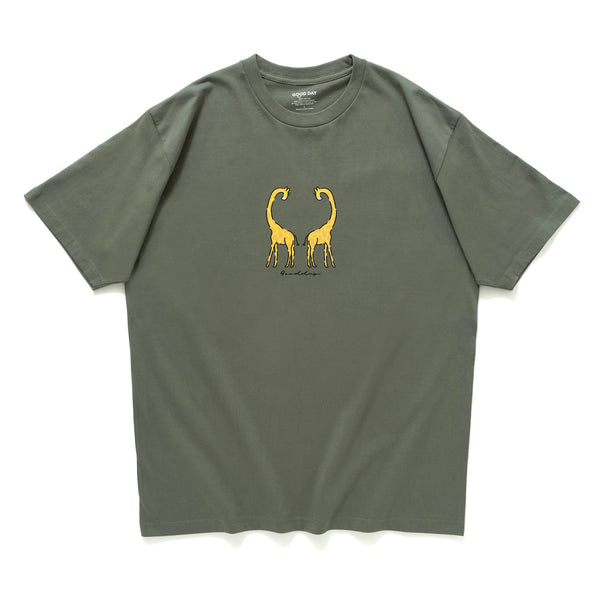 (ZT1354) Big Heart Graphic Tee