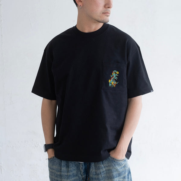 (ZT1680) Dragon Embroidery Pocket Tee