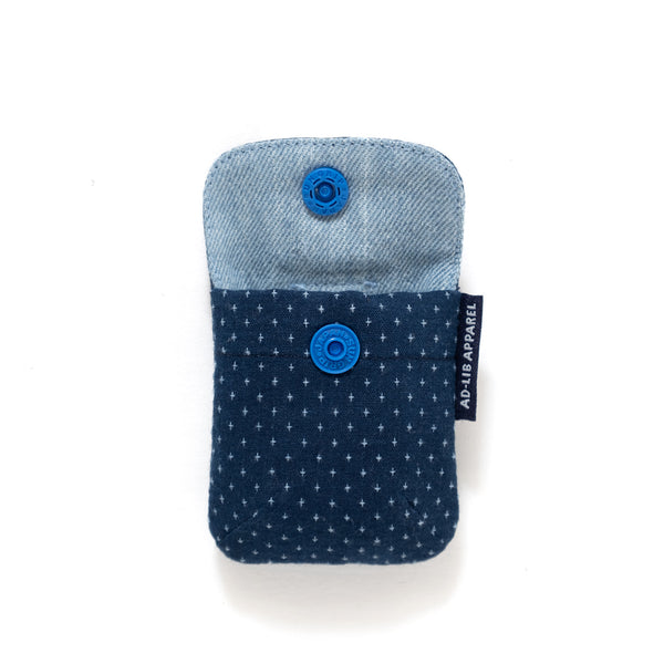 (YB415) Embroidered Indigo AirPods Pocket