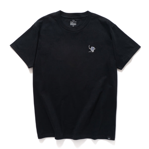 (EMT063) Make Your Own Smoking Graphic Patch Tee