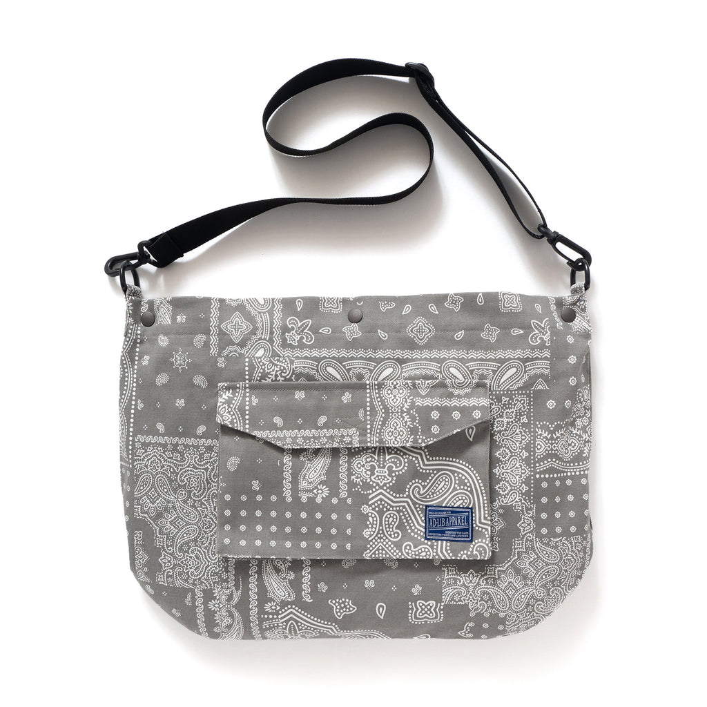 (YB391) Paisley Graphic Body Bag