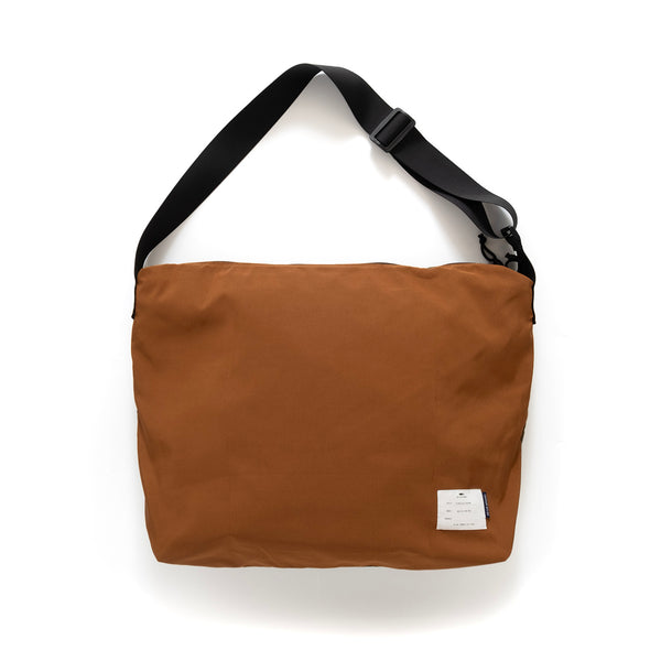 (BA439) 2 Face Logo Messenger Bag