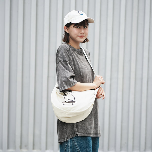 (EX599) Graphic Shoulder Bag
