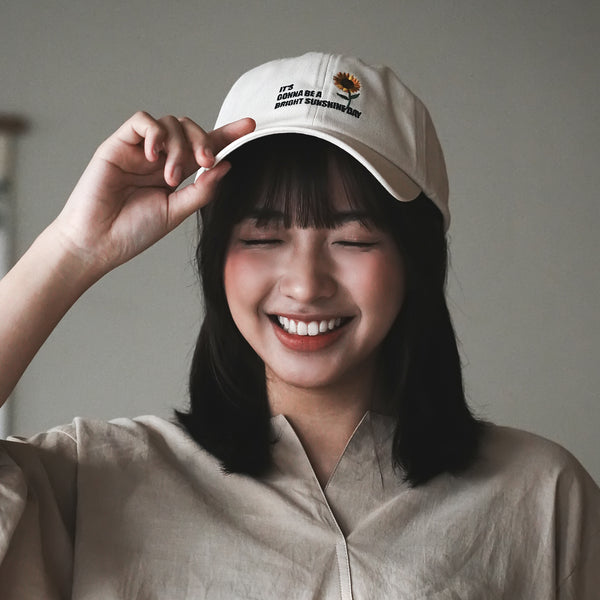 (AC267) Graphic Embroidery Cap