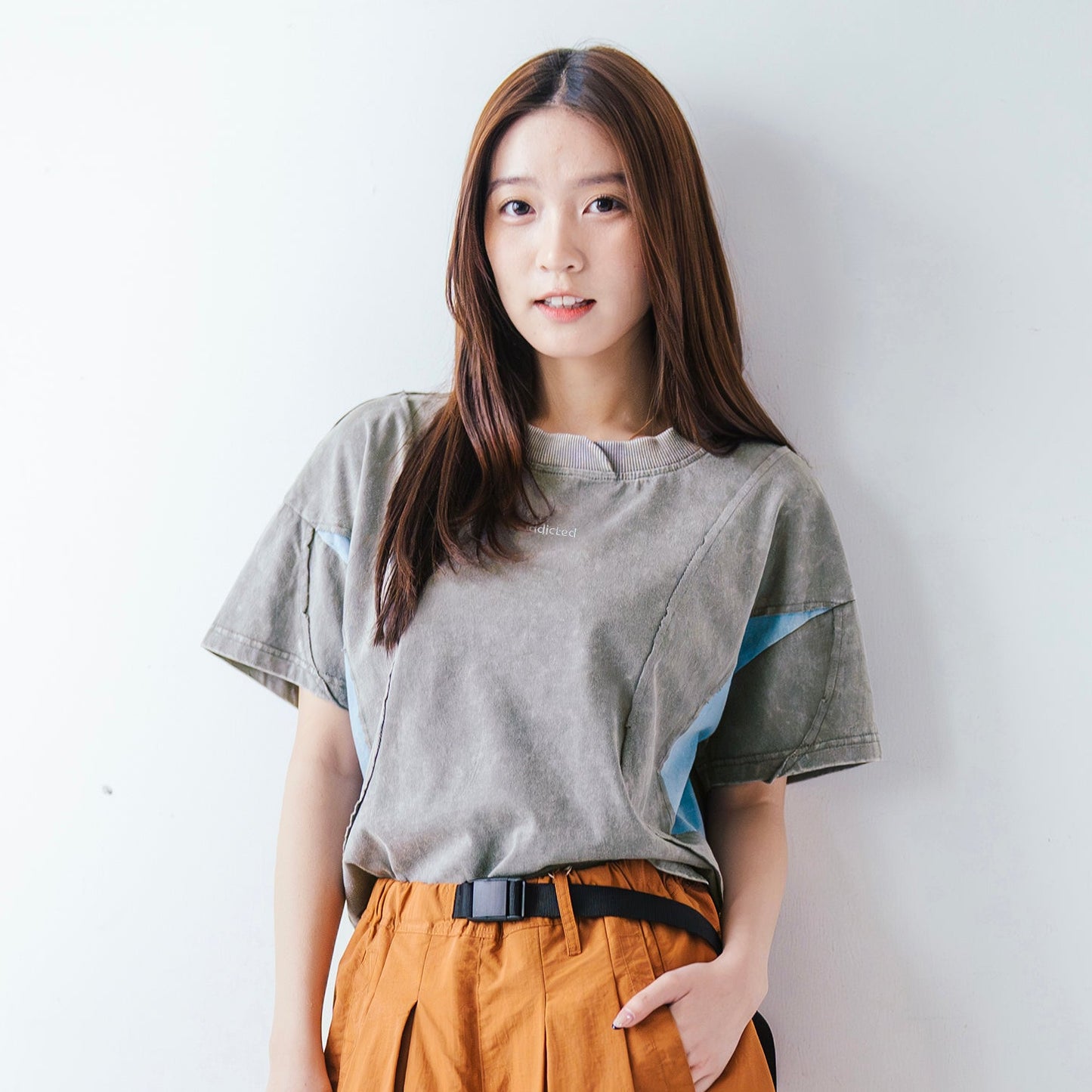 (TP1811) Washed Cropped Tee