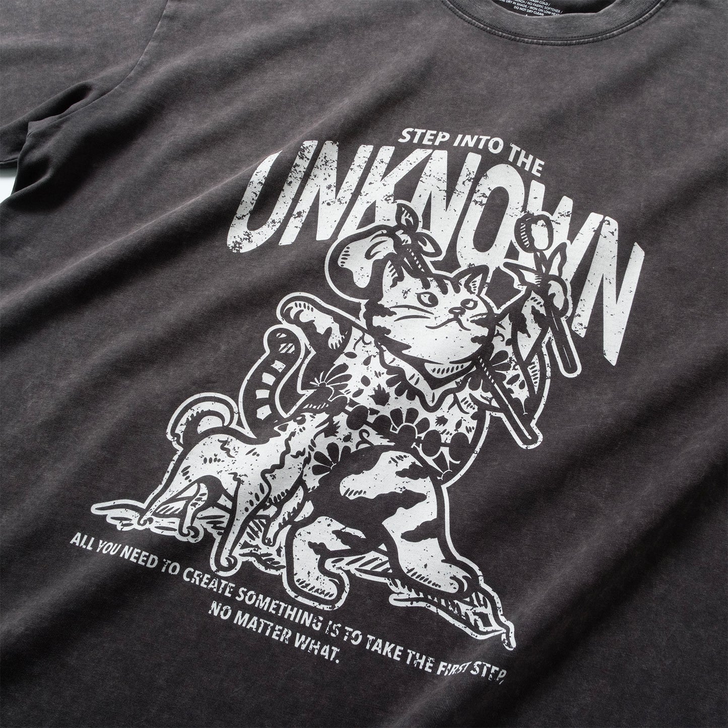 (ZT1935) The Fool Graphic Tee