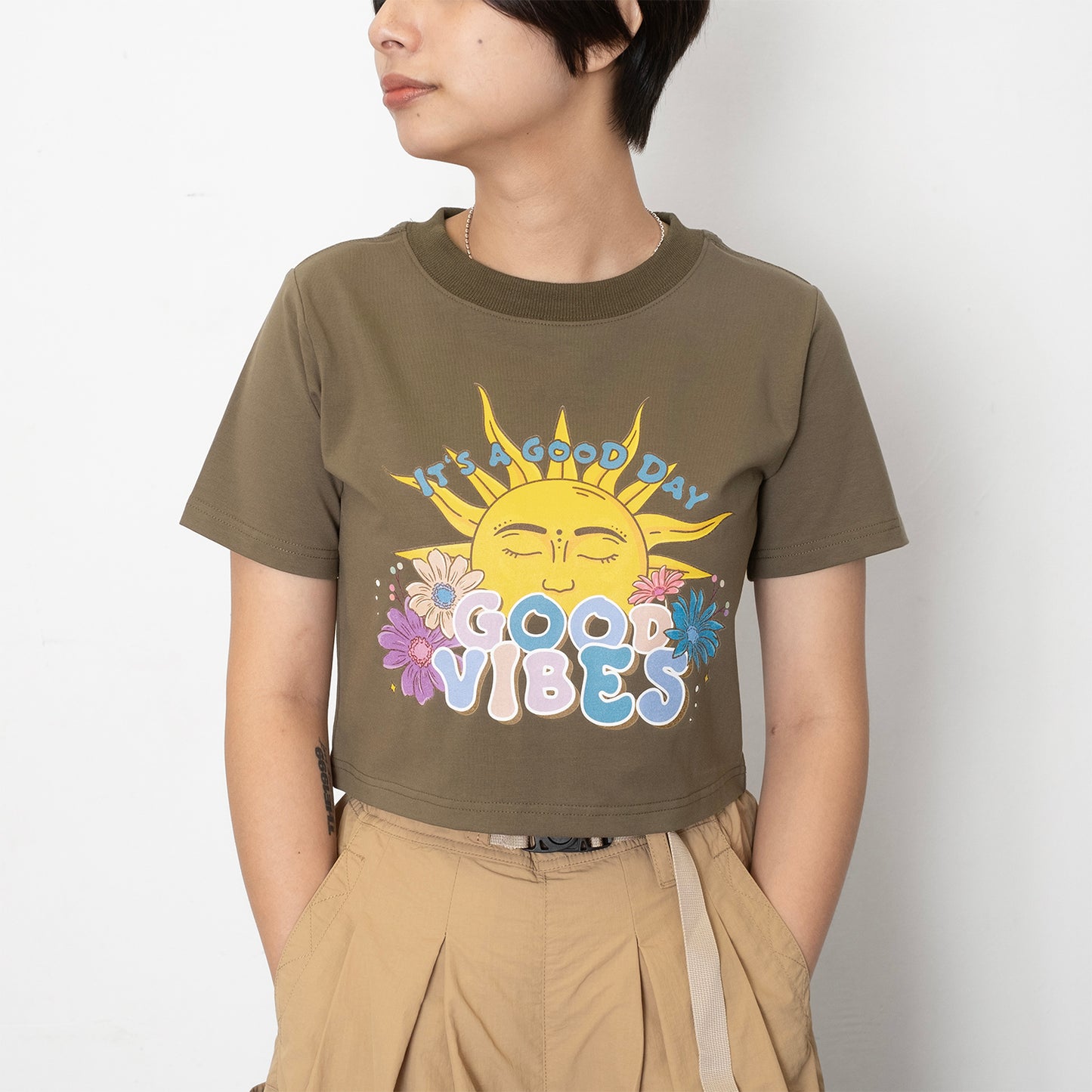 (ZT1508) GOOD VIBES 圖案女裝短 Tee