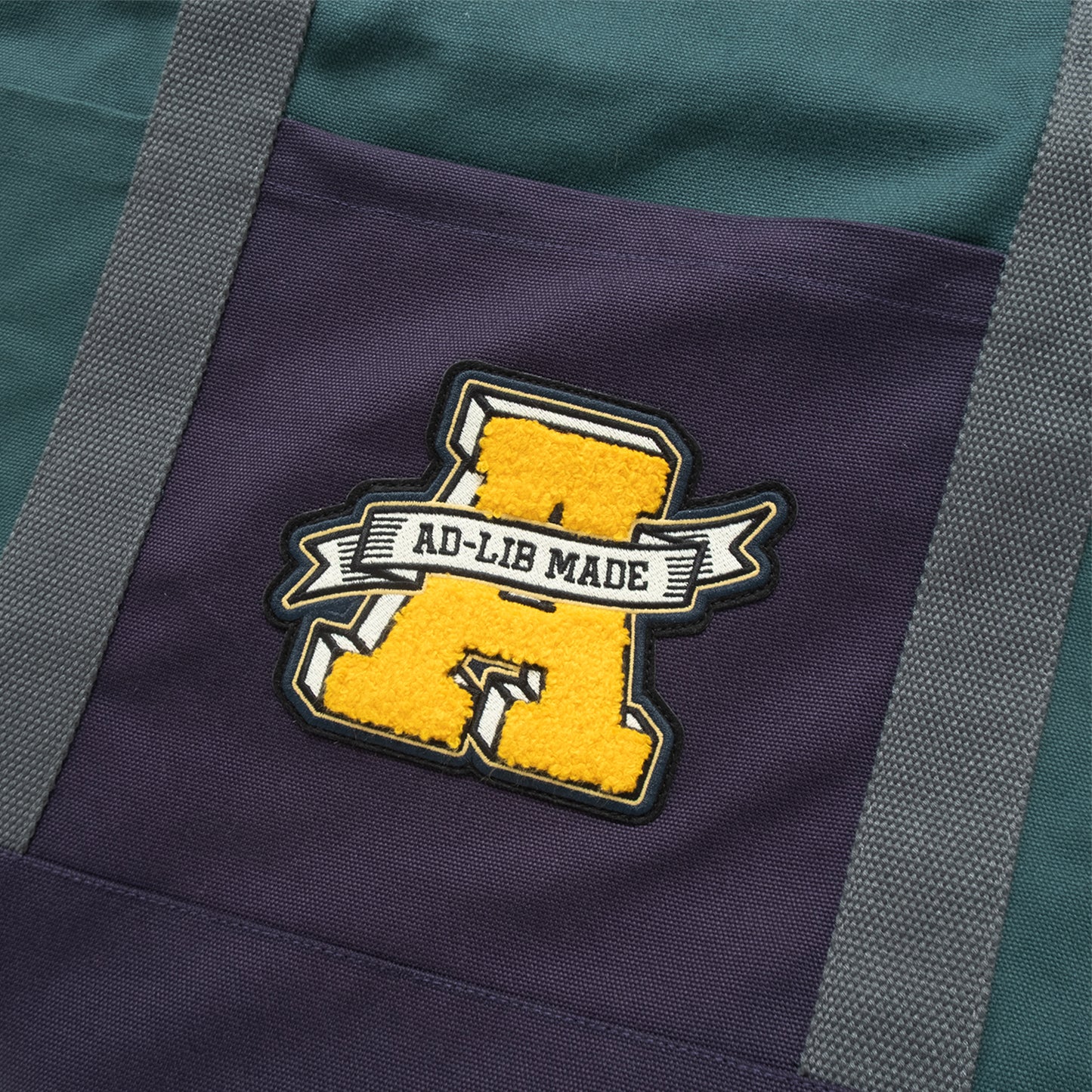 (YB554) College Tote