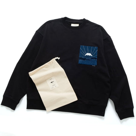 (EX637) Tired on Bus Graphic Sweater