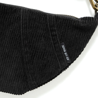 (YB553) Croissant Bag