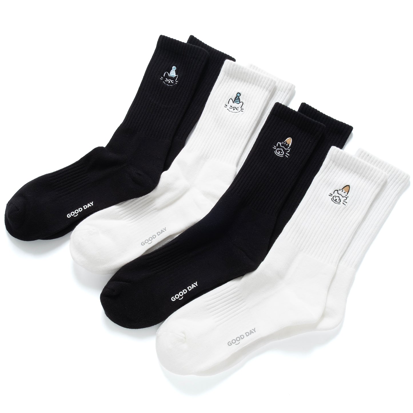 (EX662) Blue Hat Cat Embroidery Socks
