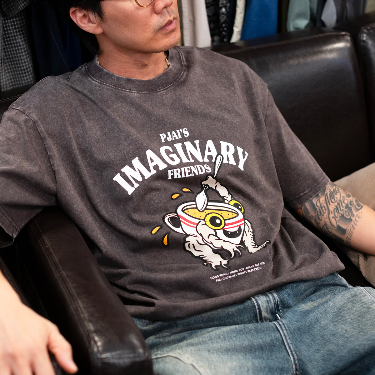 (EX741) Milk Tea Graphic Washed Tee