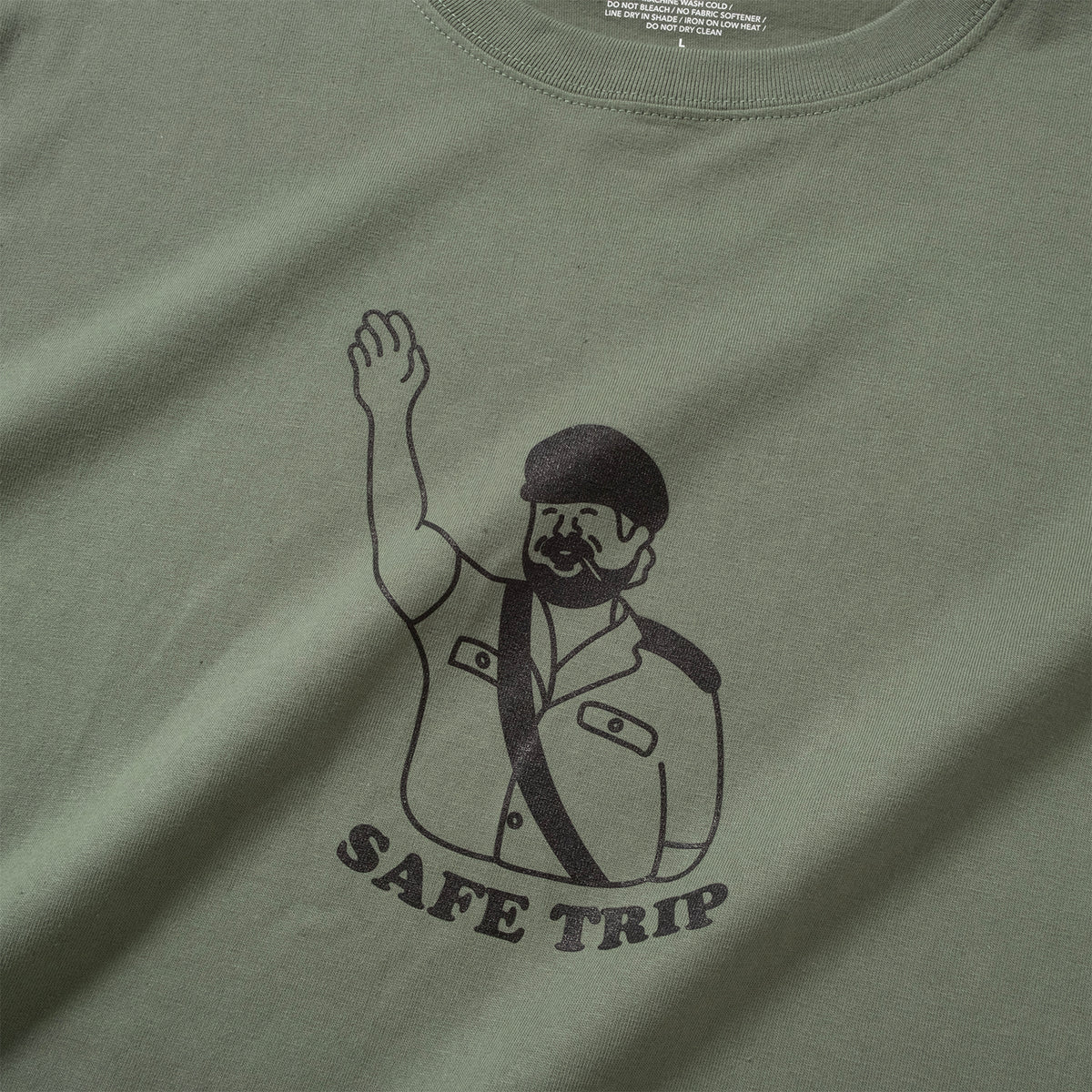 (ZT1987) Safe Trip Graphic Tee