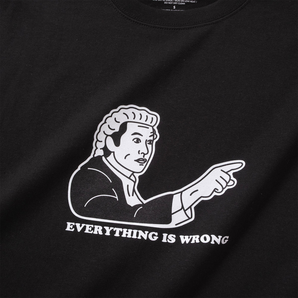 (ZT1986) Everything is Wrong 圖案 Tee