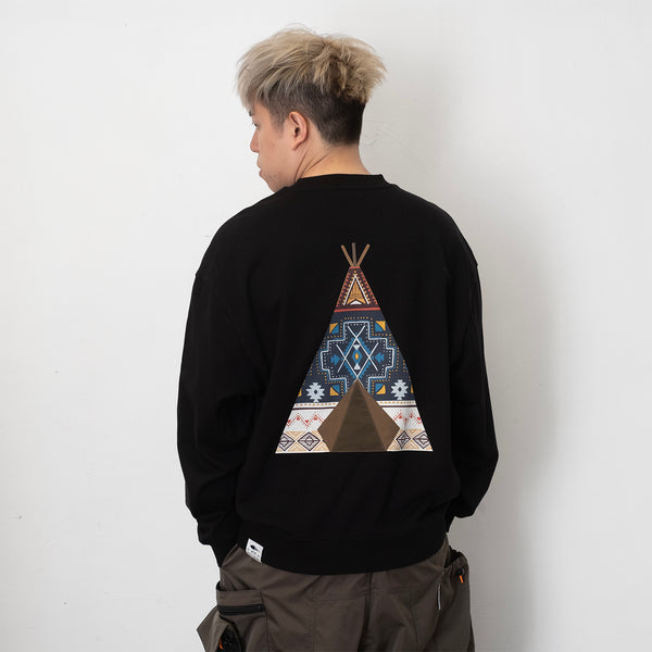 (ZW428) Native American Tent Graphic Pocket Sweater