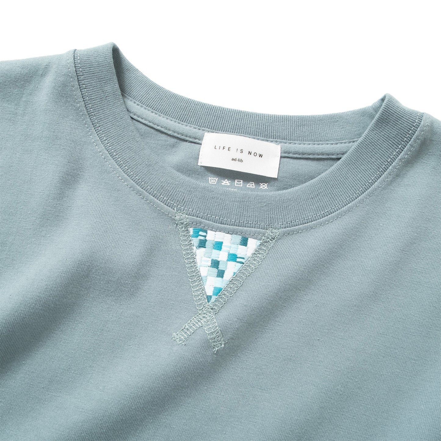 (ZT1815) Triangle Color Pixel 繡花 Tee