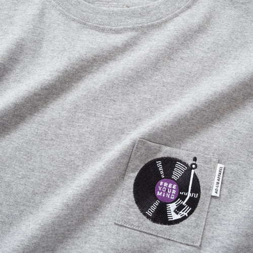 (ZT1810) Vinyl Record Embroidery Tee