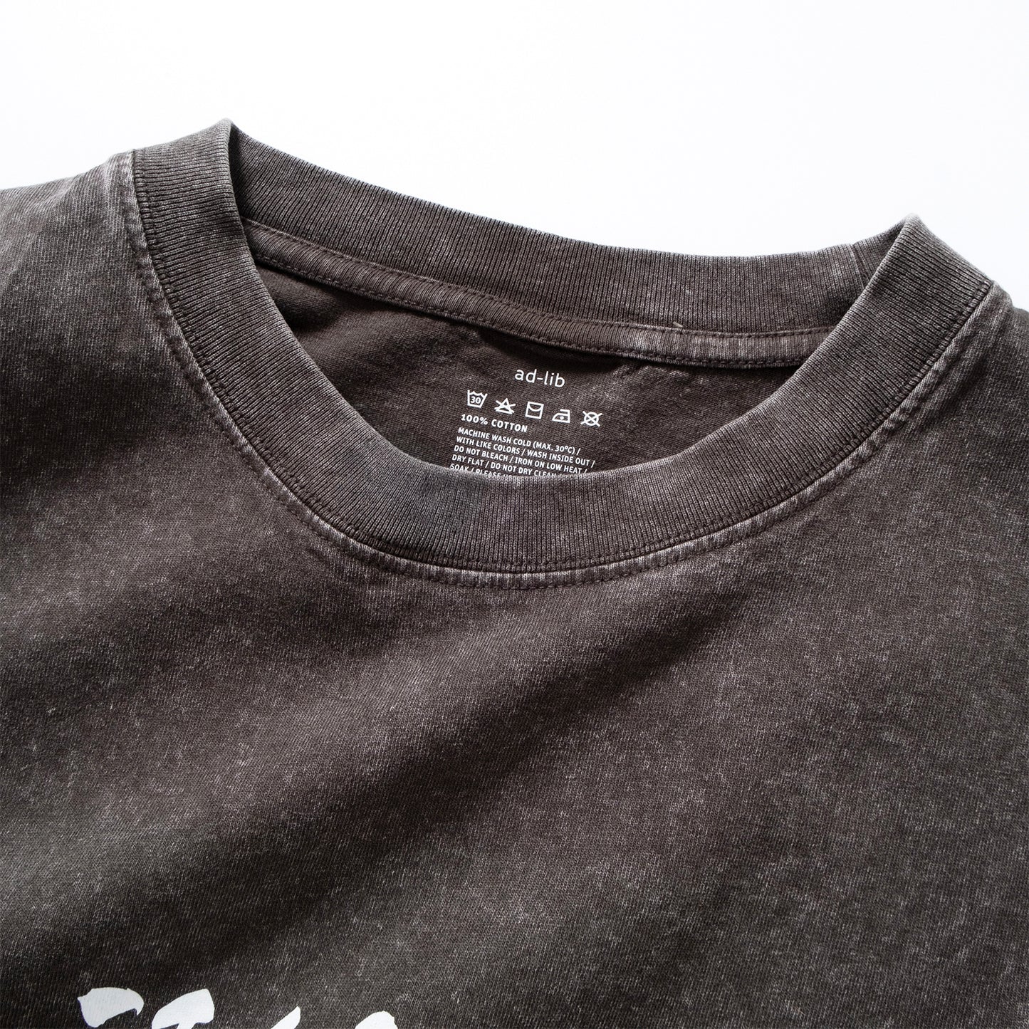 (ZT1582) 活在當下圖案Tee (網店限定)