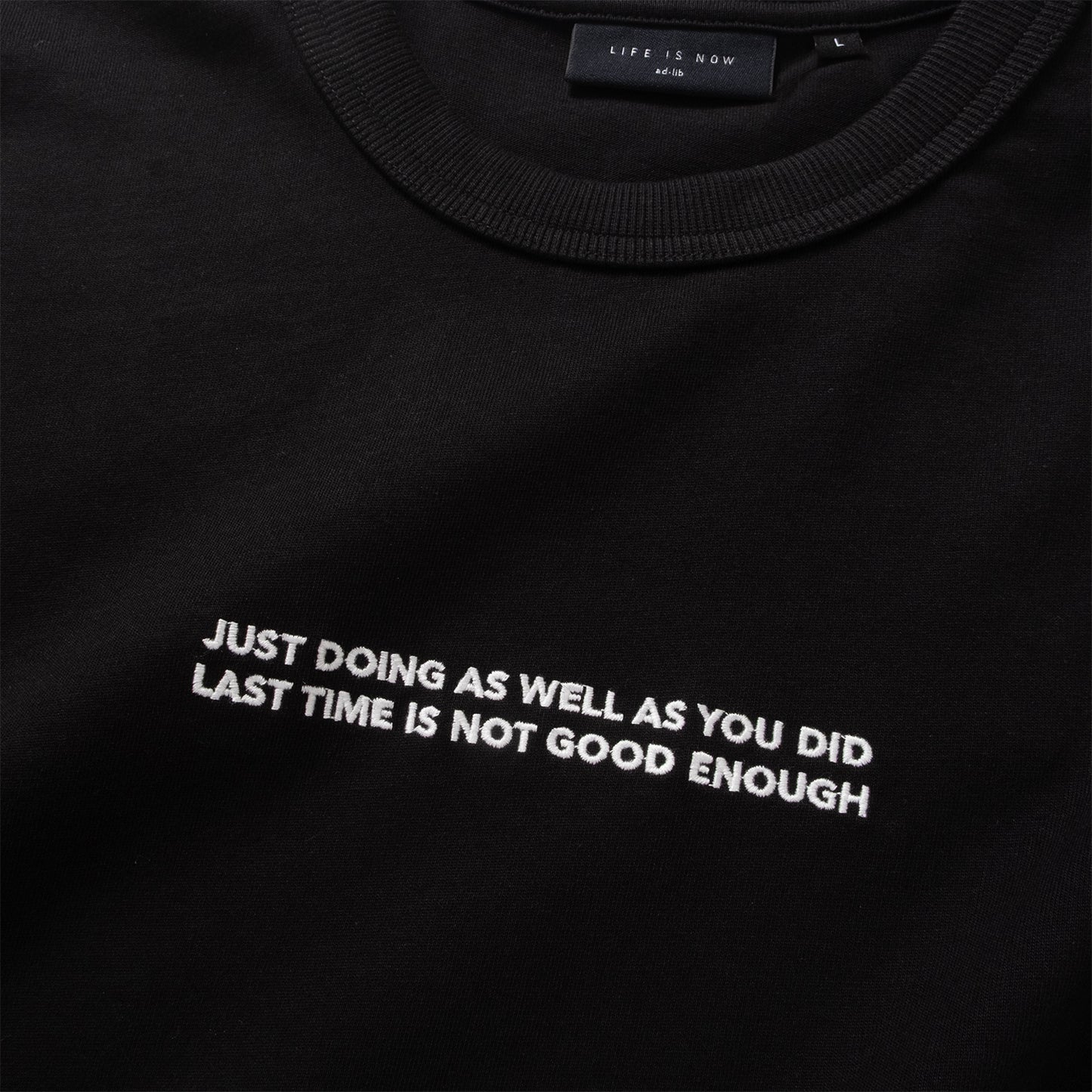 (TP1814) MJ Outline Embroidery Tee