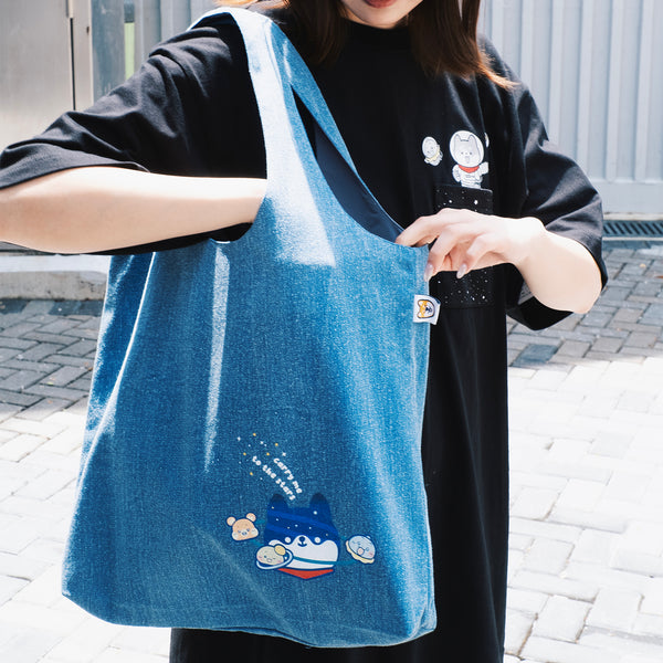 (EX698) Graphic Tote Bag