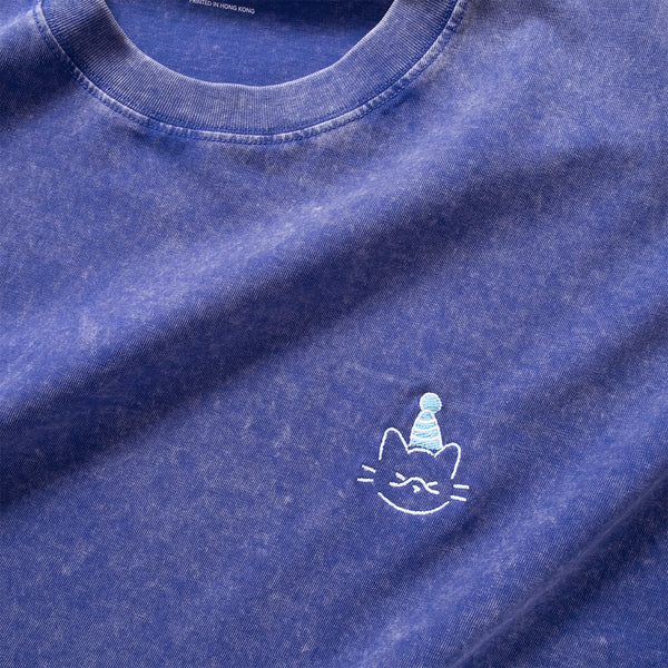 (EX700) Cheerful Cats Embroidery Graphic Tee
