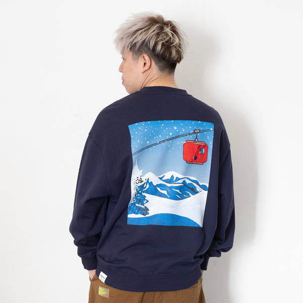 (ZW459) Cable Car Graphic Sweater