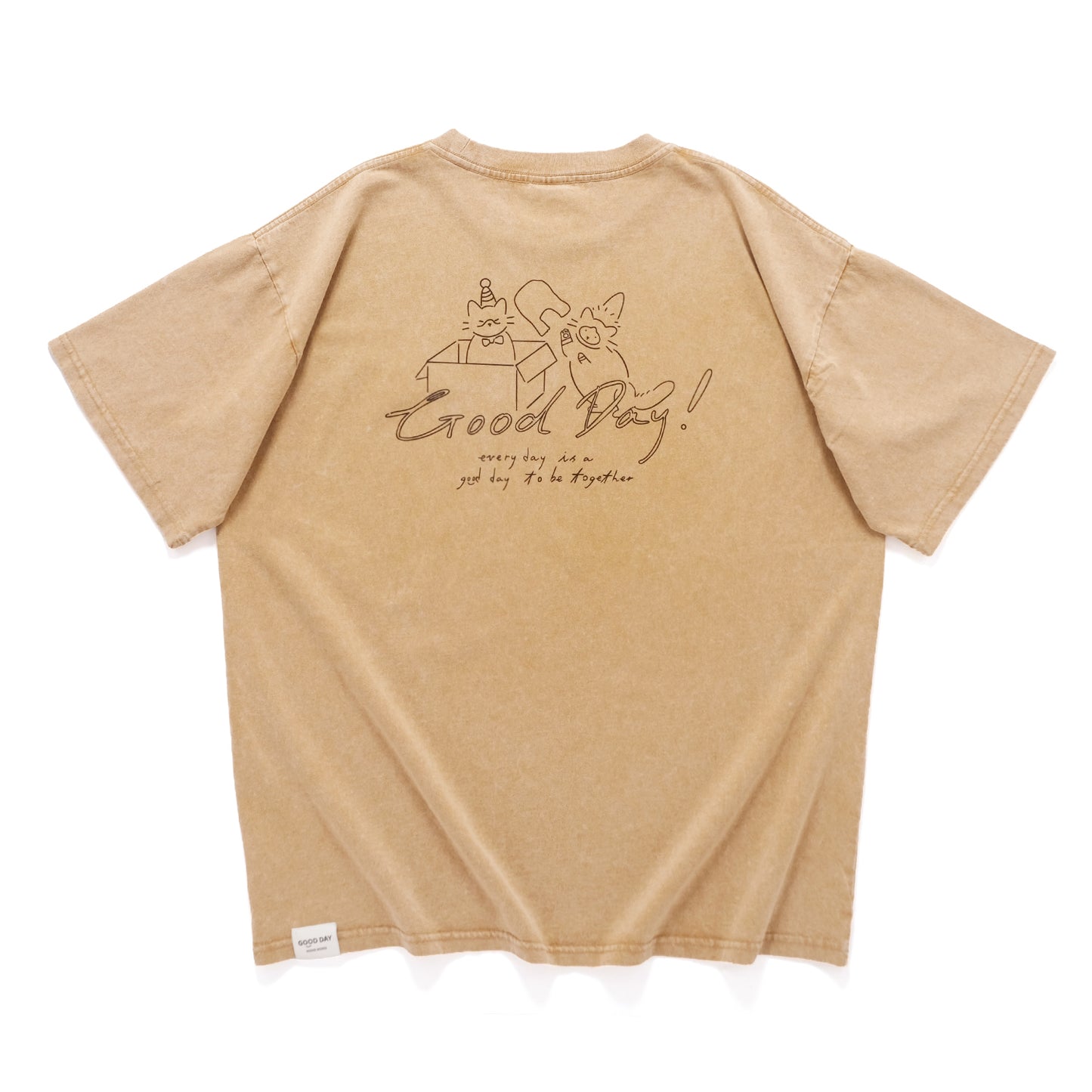 (EX700) Cheerful Cats Embroidery Graphic Tee