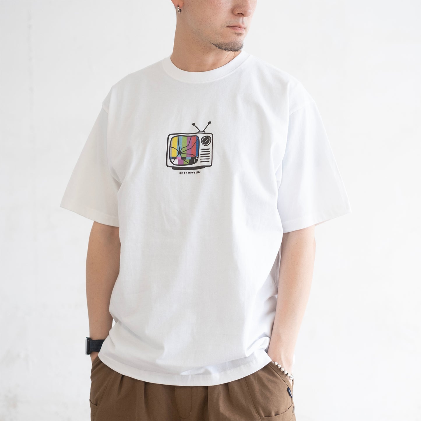(ZT1631) No TV More Life 圖案 Tee