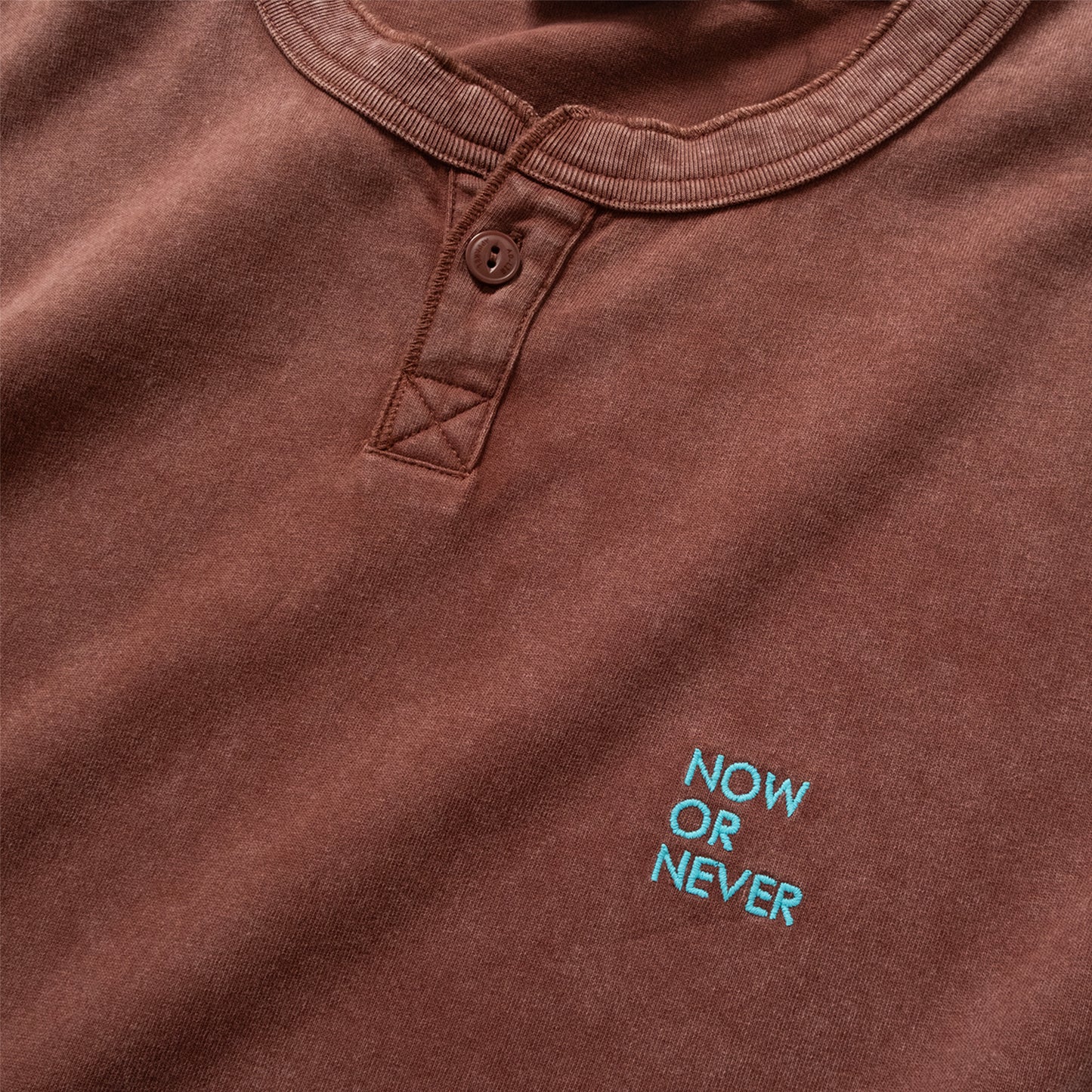 (TP1836) Washed Henley Neck Tee