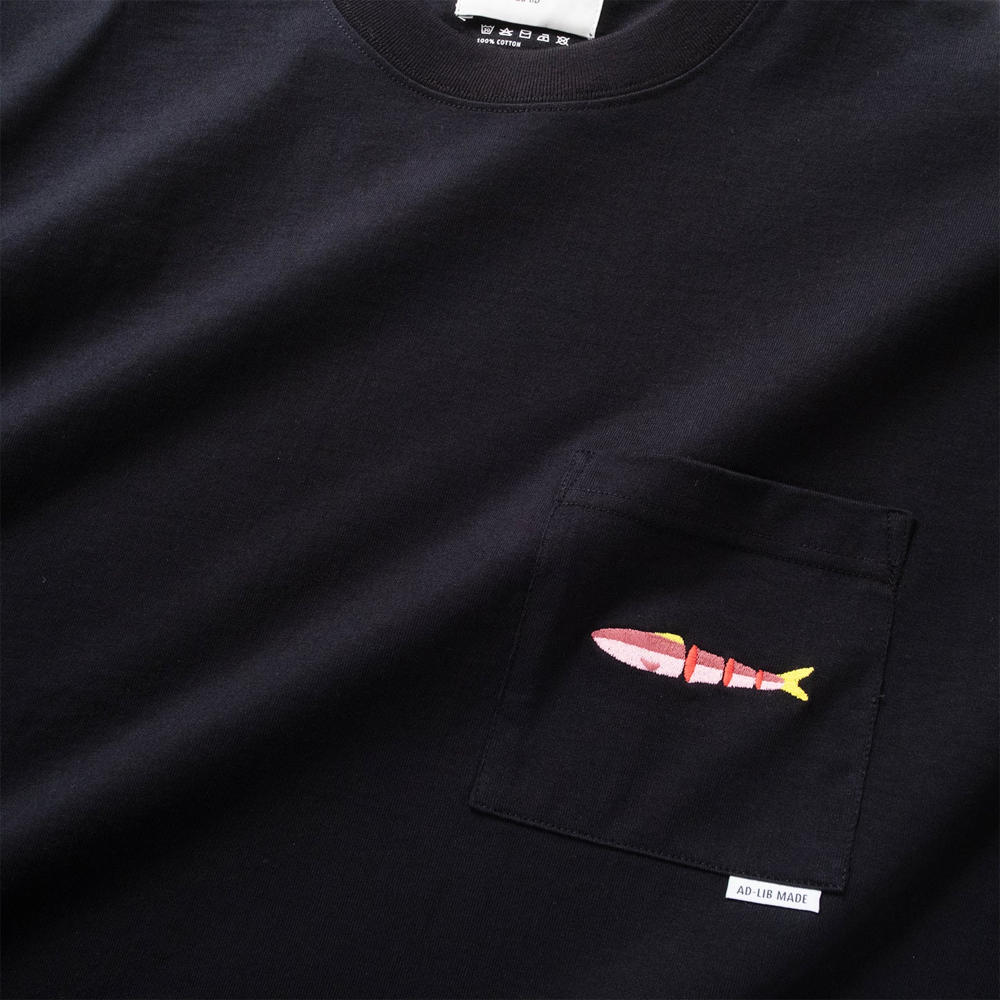 (ZT1849) Fish Embroidery Pocket Tee